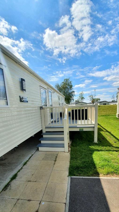 Rj Luxury Caravan Hire With Hot Tub Татершал Екстериор снимка